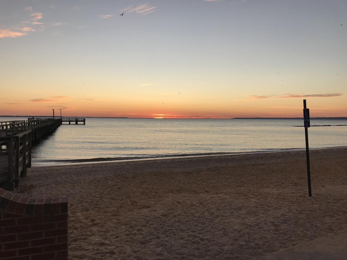 Riverview Inn Colonial Beach Buitenkant foto